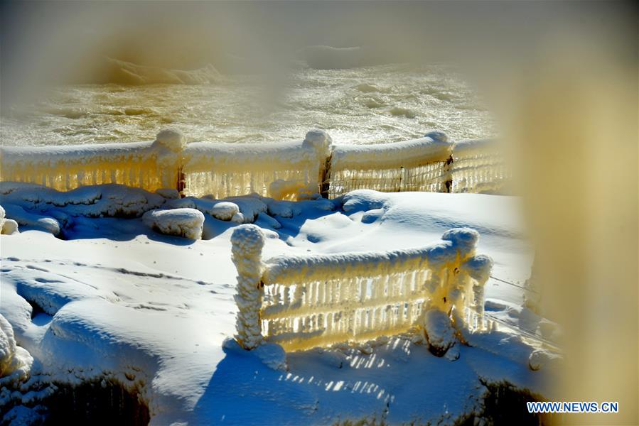 #CHINA-YELLOW RIVER-HUKOU WATERFALL-WINTER SCENERY (CN)