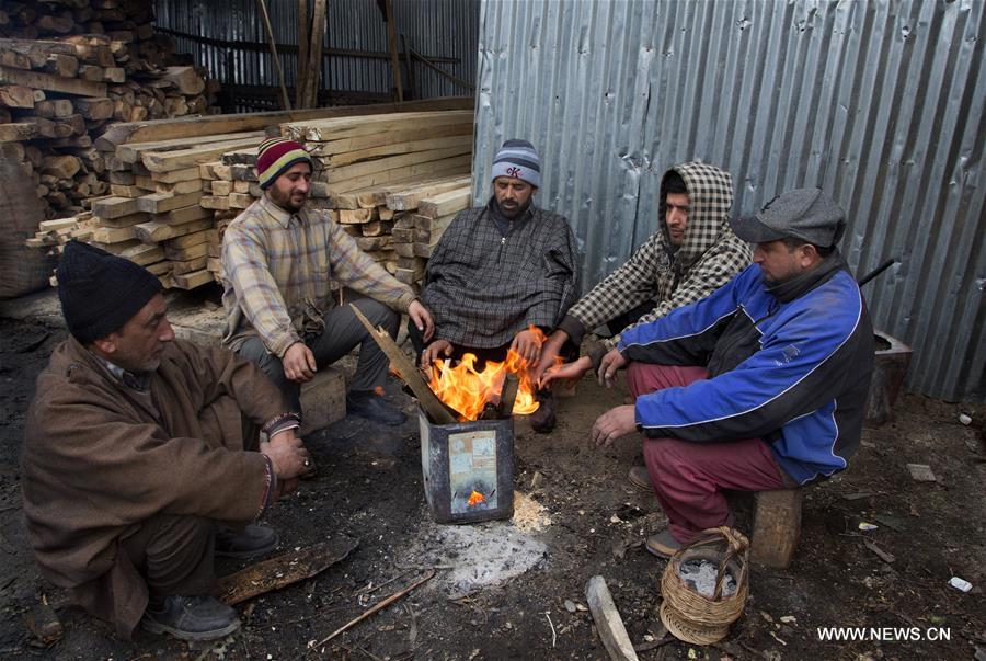 KASHIMIR-SRINAGAR-COLD WEATHER