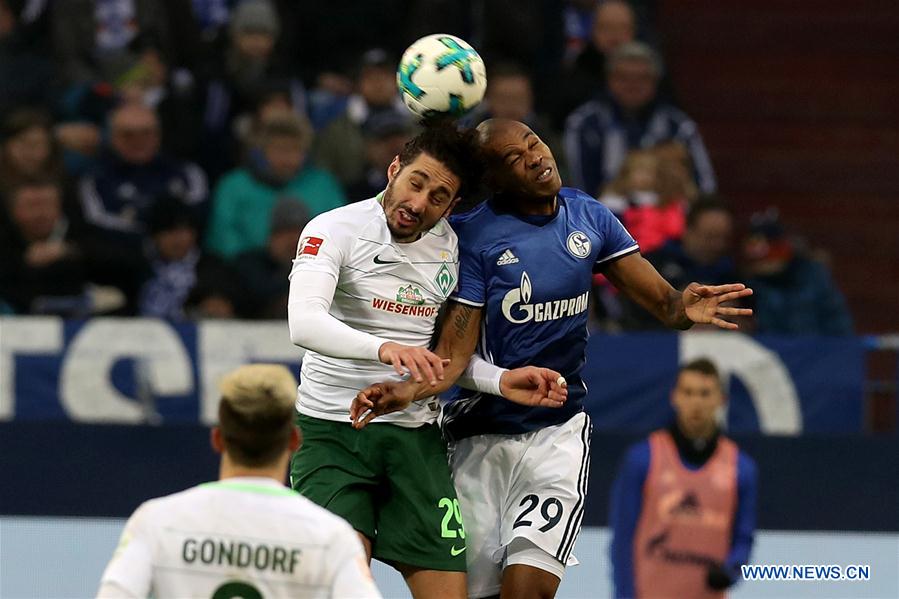 (SP)GERMANY-GELSENKIRCHEN-SOCCER-BUNDESLIGA-SCHALKE 04 VS BREMEN