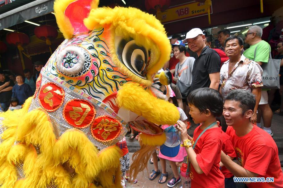 MALAYSIA-KUALA LUMPUR-LANTERN FESTIVAL 