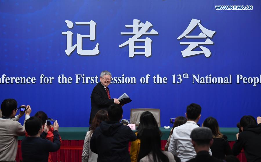 (TWO SESSIONS)CHINA-BEIJING-NPC-PRESS CONFERENCE-POVERTY ALLEVIATION (CN)