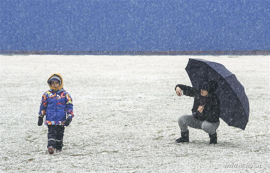 CHINA-BEIJING-SNOW (CN)