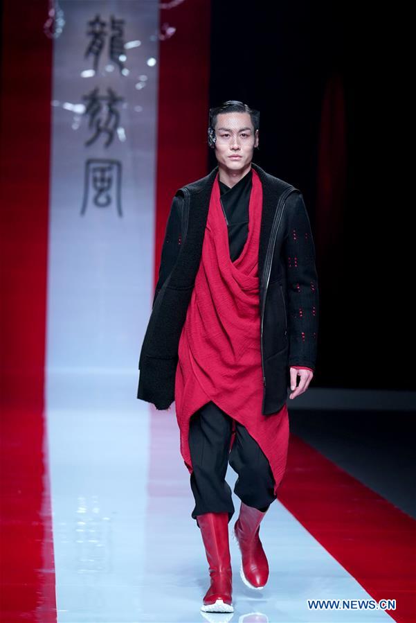 CHINA-BEIJING-FASHION WEEK-LIU JIANGHONG (CN)