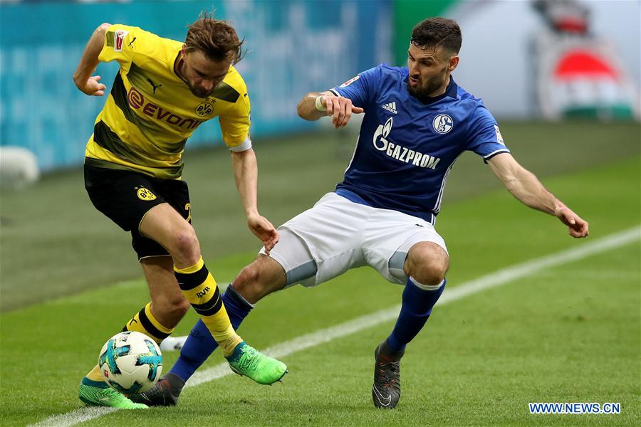 (SP)GERMANY-GELSENKIRCHEN-BUNDESLIGA-SCHALKE 04 VS DORTMUND