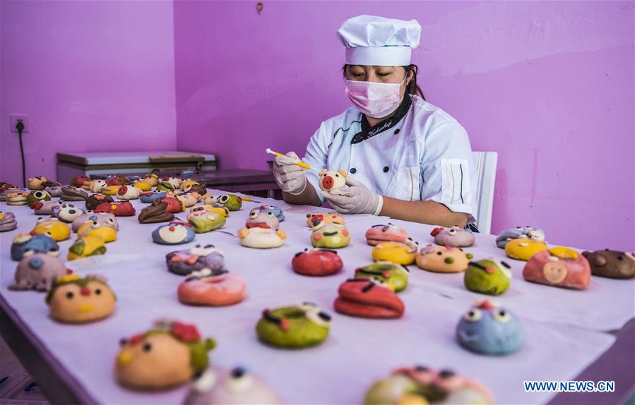 CHINA-HEBEI-VEGETABLE AND FRUIT BUNS (CN)