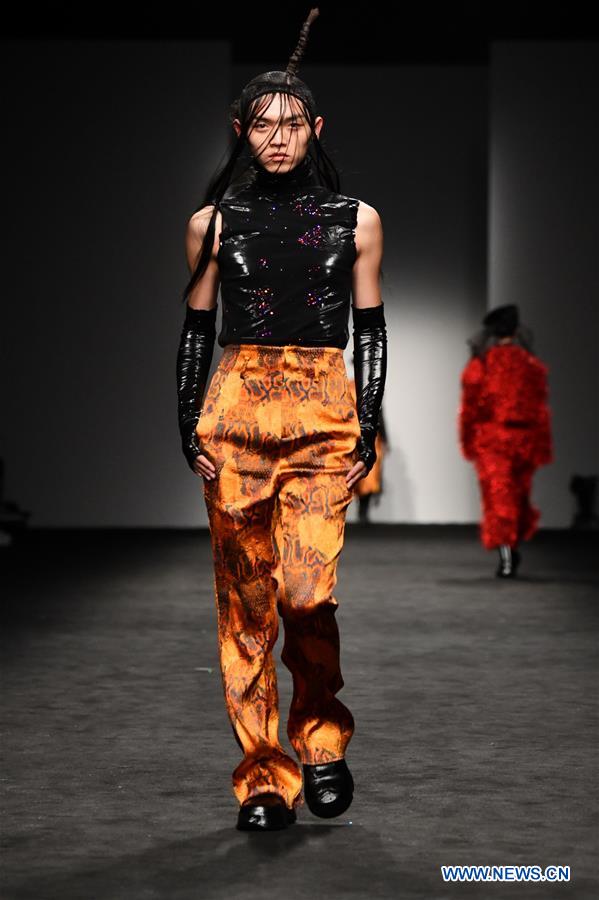 #CHINA-SHANGHAI-FASHION WEEK (CN)