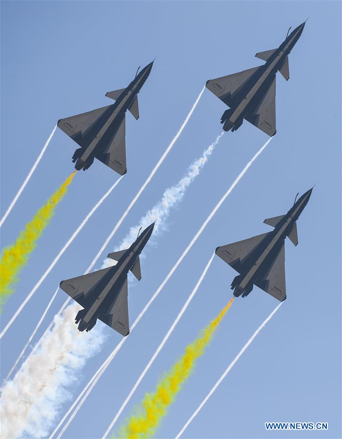 CHINA-GUANGDONG-ZHUHAI-AIRSHOW-OPENING-PERFORMANCE