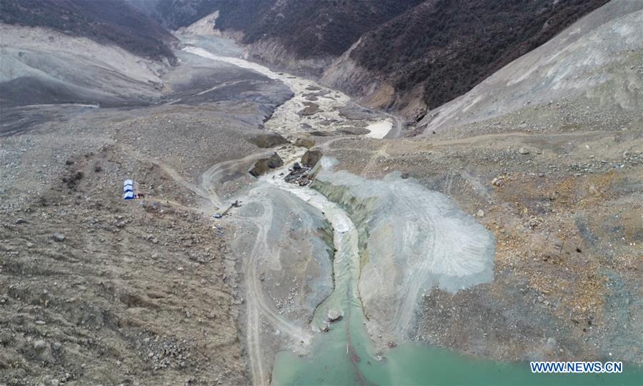 CHINA-TIBET-JINSHA RIVER-BARRIER LAKE-RELIEF (CN)