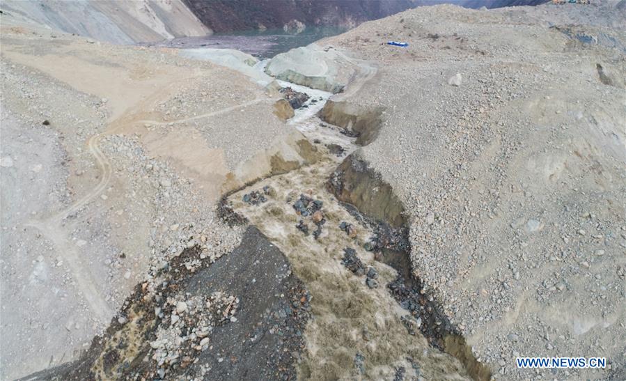 CHINA-TIBET-JINSHA RIVER-BARRIER LAKE-RELIEF (CN)