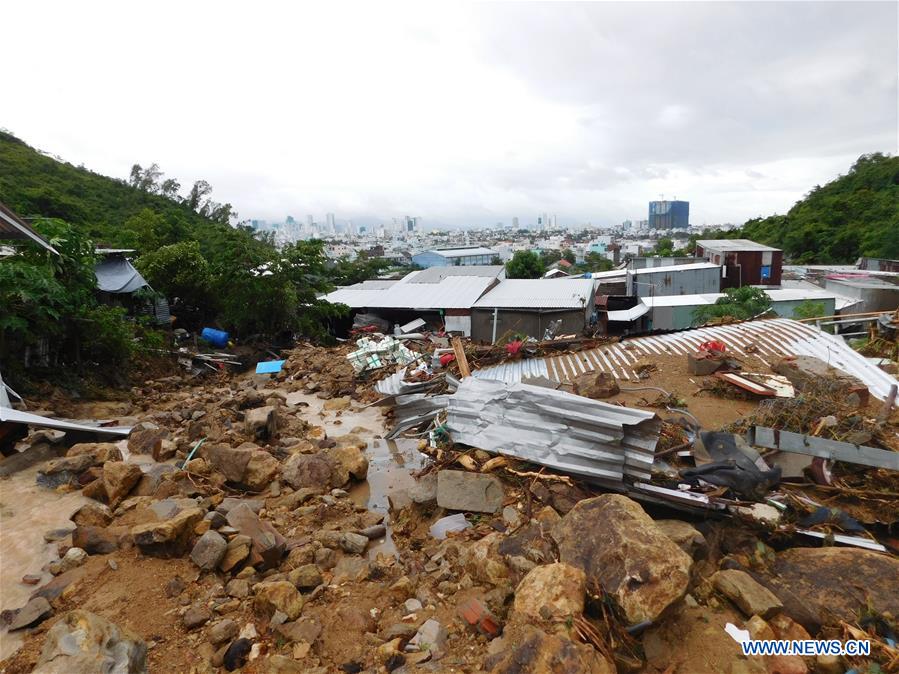 VIETNAM-NHA TRANG-LANDSLIDE-FLOOD-AFTERMATH