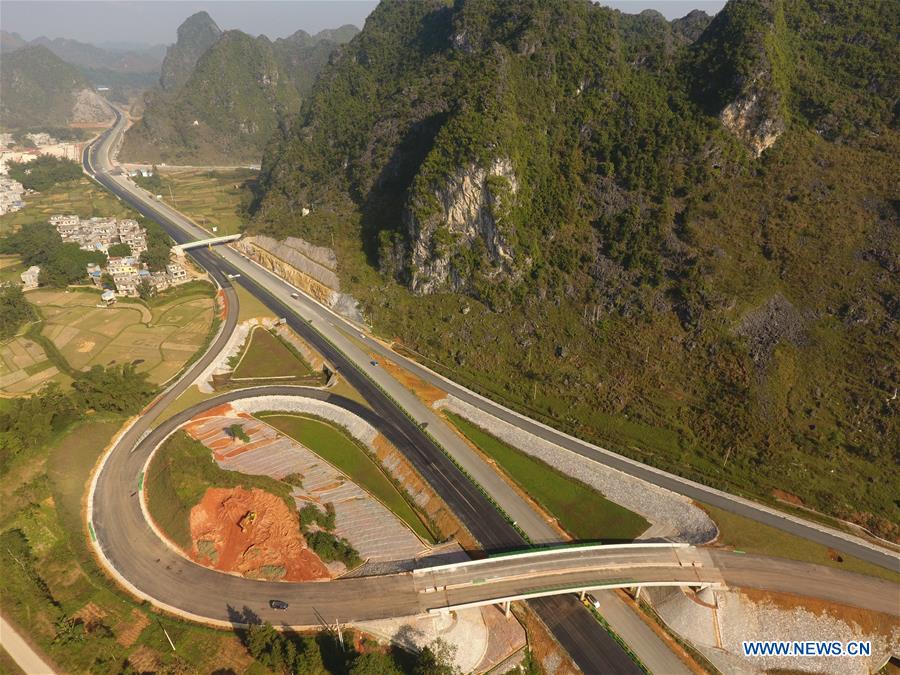 CHINA-GUANGXI-CHINA-VIETNAM BORDER-EXPRESSWAY (CN)