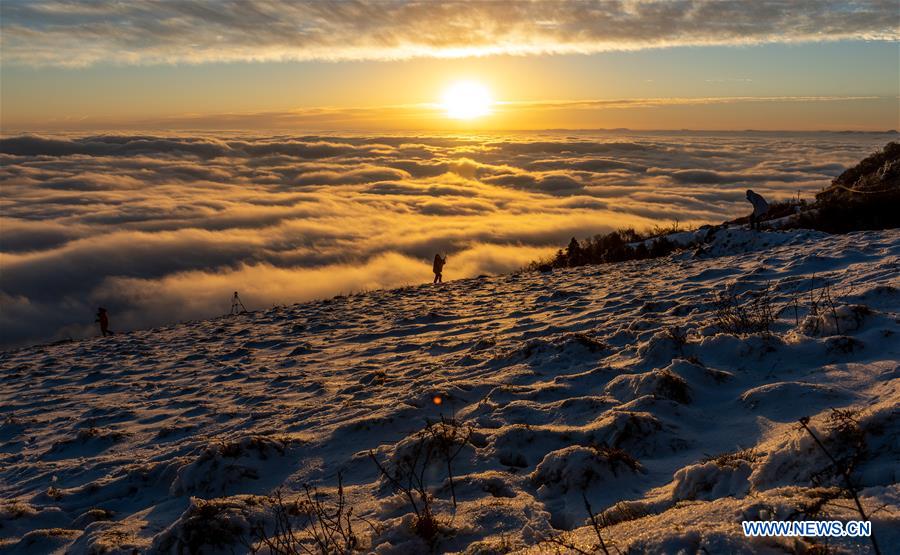 XINHUA PHOTOS OF THE DAY