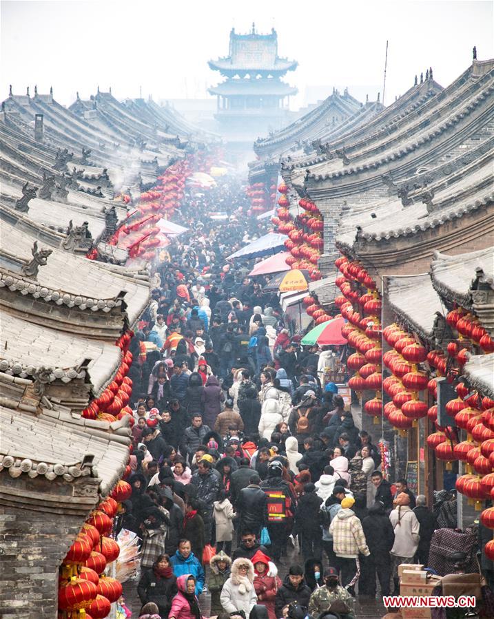 #CHINA-SPRING FESTIVAL TRAVEL-TOURISM REVENUE (CN)