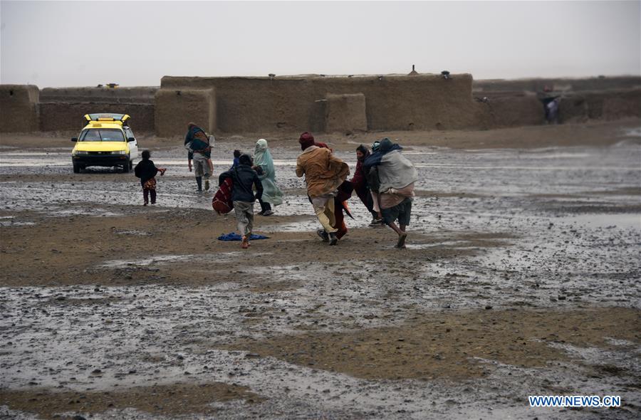 AFGHANISTAN-KANDAHAR-EVACUATION OPERATION-FLOOD