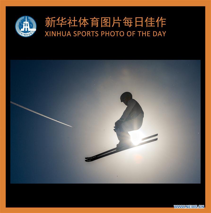 (SP)XINHUA SPORTS PHOTO OF DAY