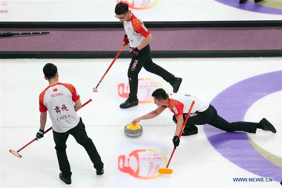 (SP)CHINA-BEIJING-CURLING-WCF WORLD CUP-GRAND FINAL