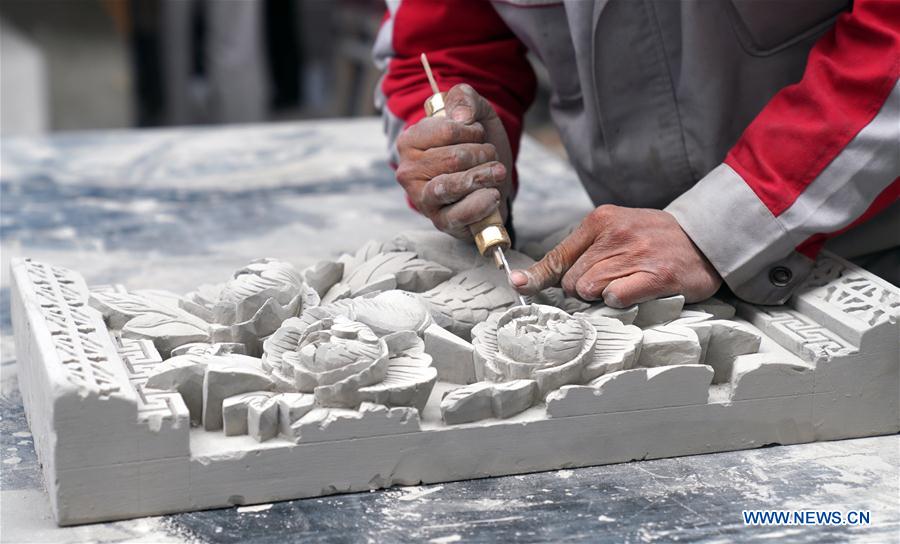 CHINA-GANSU-LINXIA-BRICK CARVING (CN)