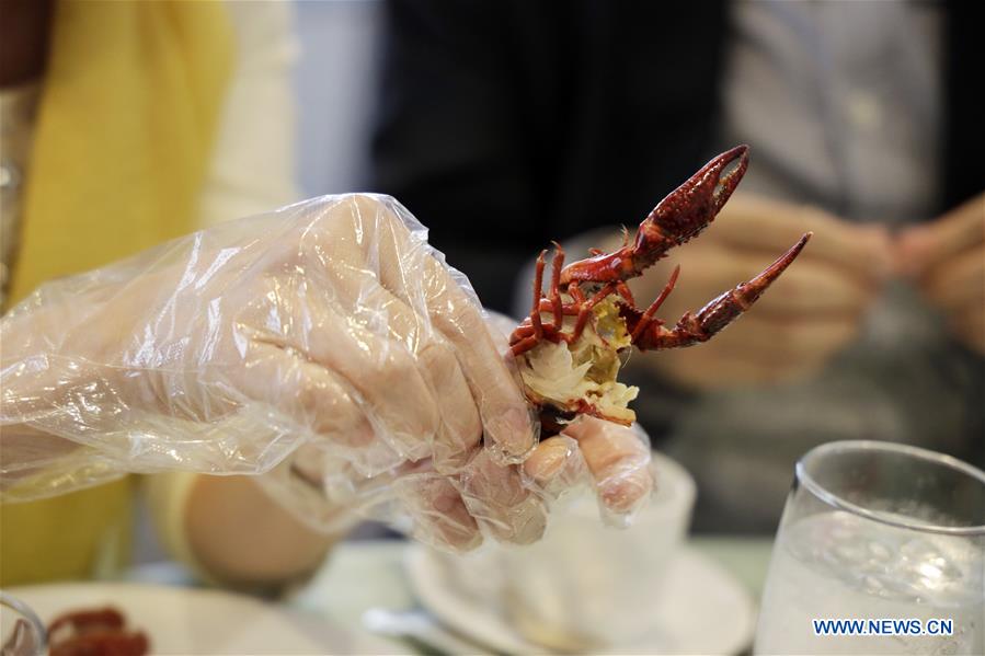 UN-CHINA-QIANJIANG-CRAYFISH TASTING PARTY