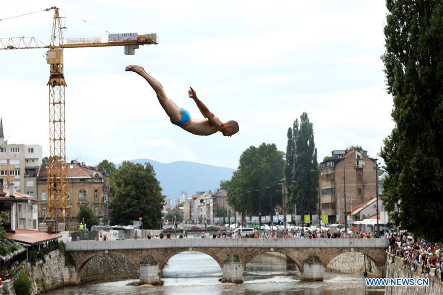 (SP)BOSNIA AND HERZEGOVINA-SARAJEVO-BENTBASA CLIFF DIVING COMPETITION