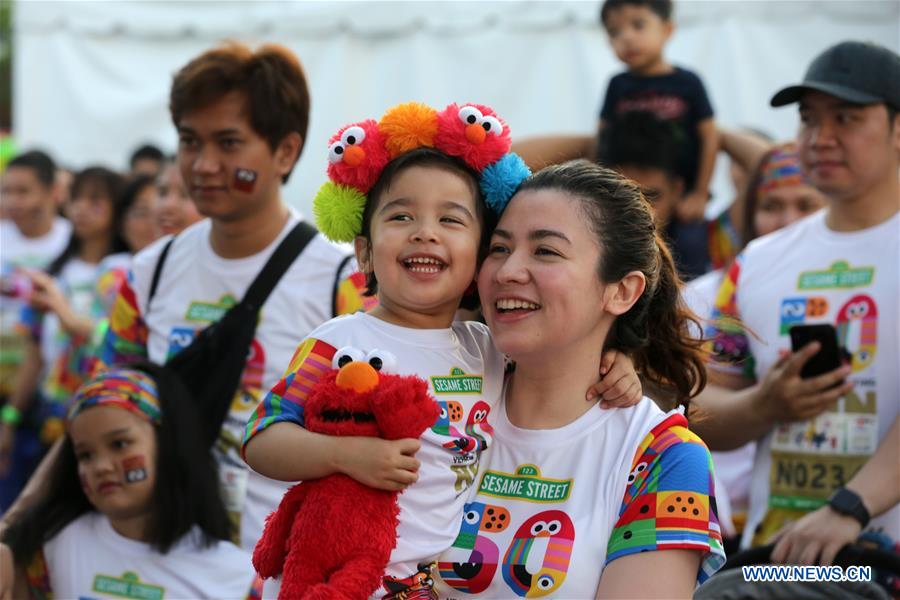 PHILIPPINES-PASAY CITY-SESAME STREET-RUN