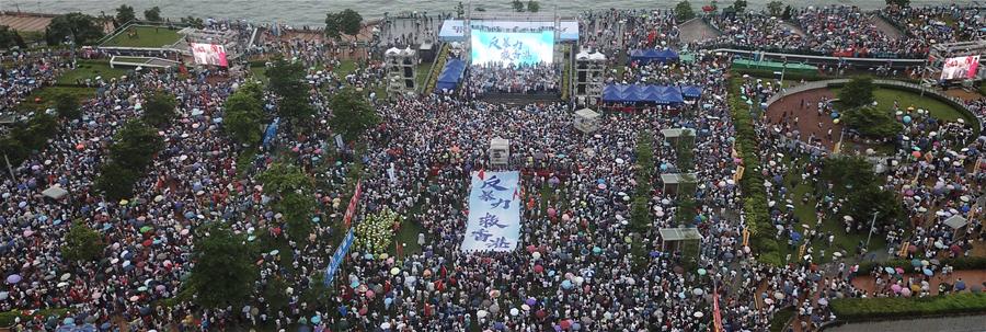 CHINA-HONG KONG-OPPOSITION TO VIOLENCE-RALLY (CN)