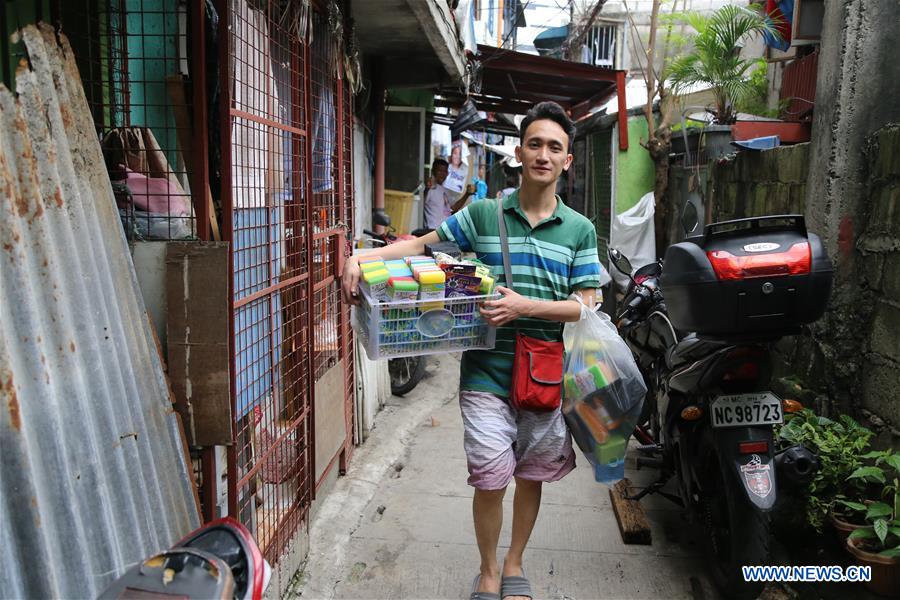 THE PHILIPPINES-MANILA-SPONGE BOY-CHINA-SCHOLARSHIP