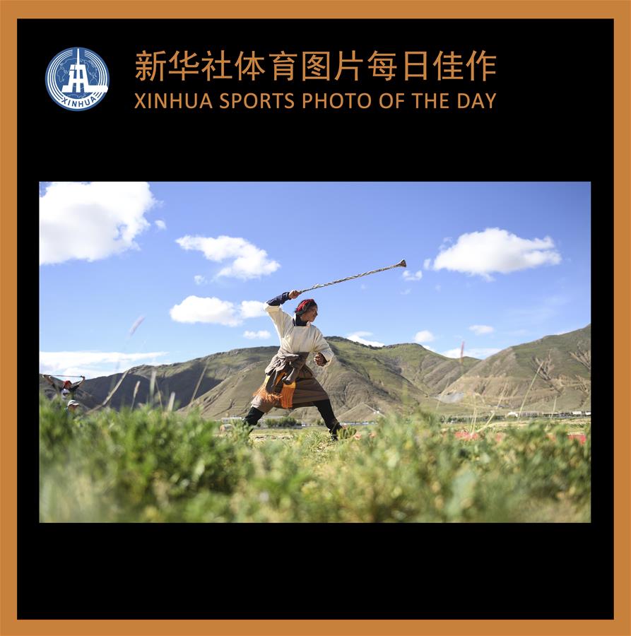 (SP)XINHUA SPORTS PHOTO OF THE DAY