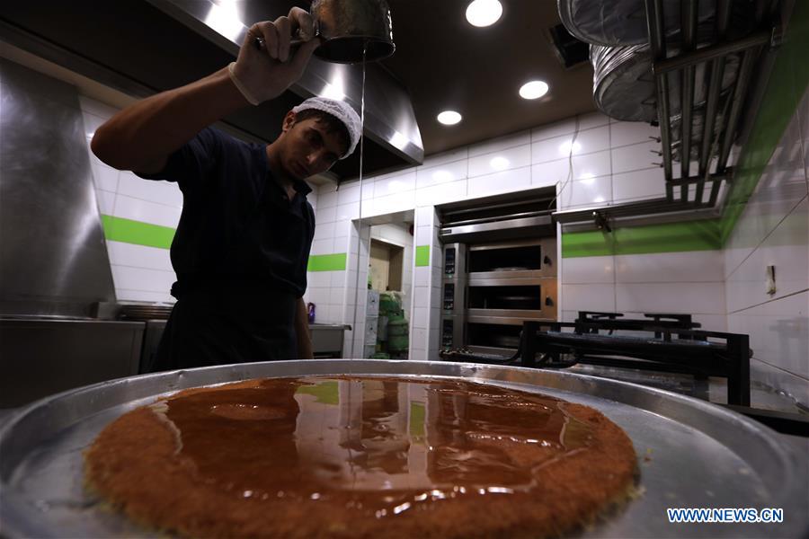 JORDAN-AMMAN-DESSERT-KUNAFA