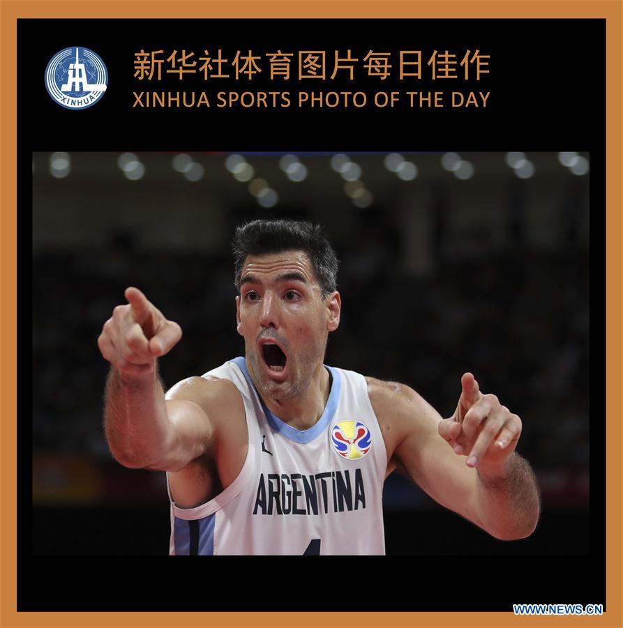 (SP)XINHUA SPORTS PHOTOS OF THE DAY