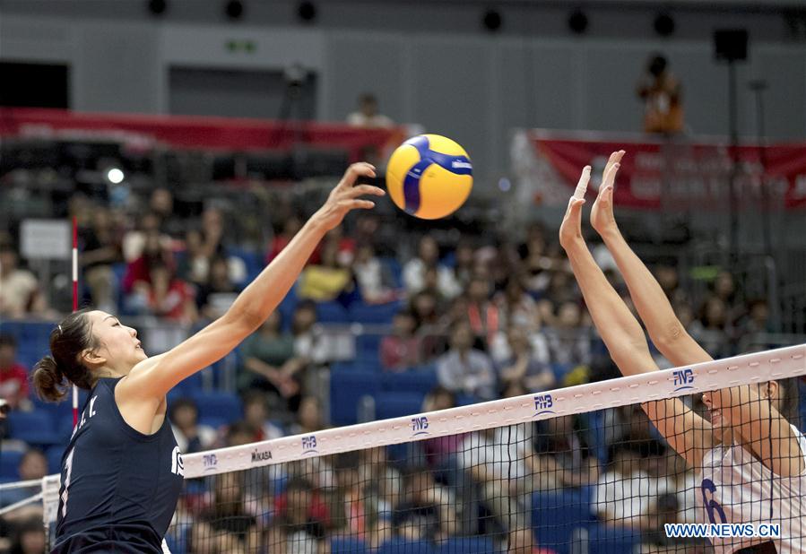 (SP)JAPAN-YOKOHAMA-VOLLEYBALL-WOMEN'S WORLD CUP-CHN VS RUS