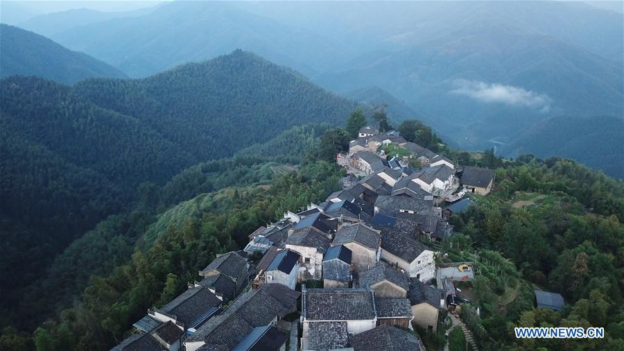 CHINA-ANHUI-MULIHONG VILLAGE-SCENERY (CN)