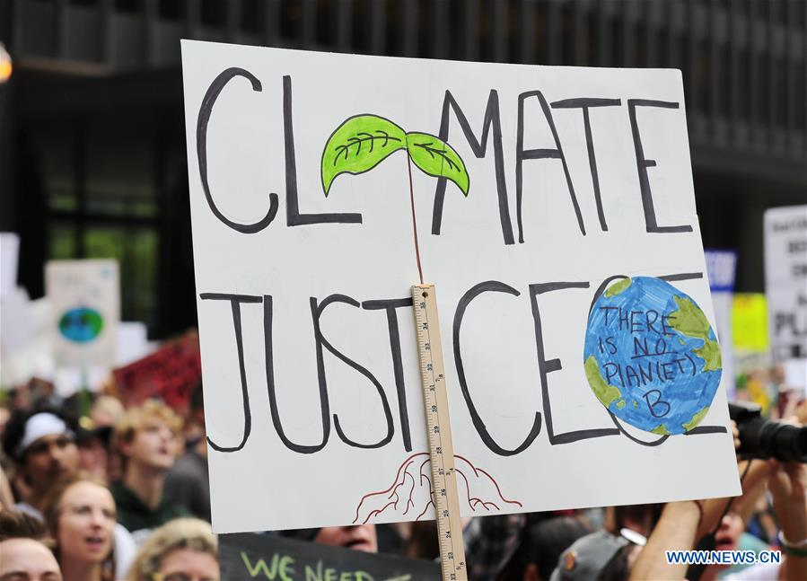 U.S.-CHICAGO-CLIMATE CHANGE-STRIKE