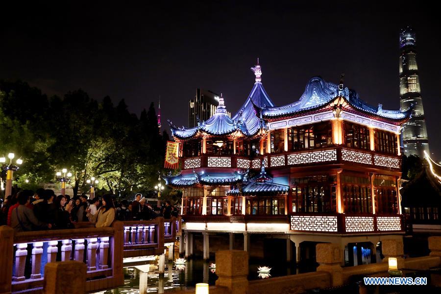 CHINA-SHANGHAI-YUYUAN GARDEN-NIGHT VIEW (CN)