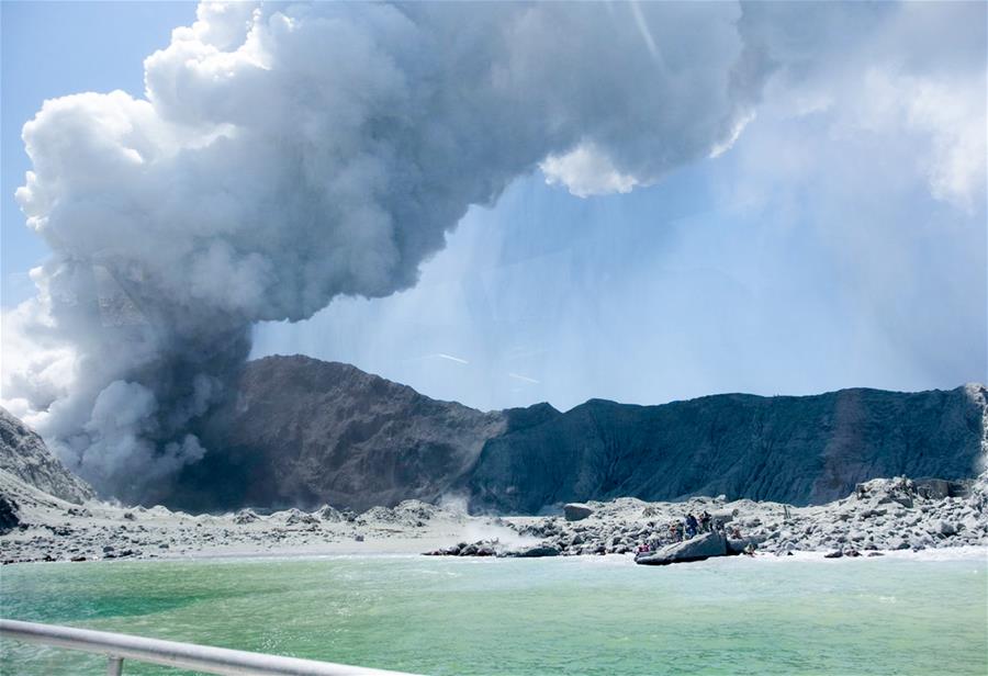 NEW ZEALAND-WHITE ISLAND-VOLCANO-ERUPTION