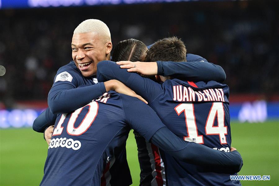 (SP)FRANCE-PARIS-FOOTBALL-LIGUE 1-PARIS SAINT GERMAIN VS AMIENS