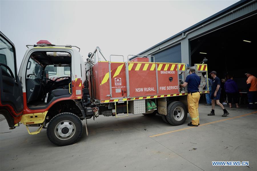 AUSTRALIA-NATIONAL BUSHFIRE-TOWN