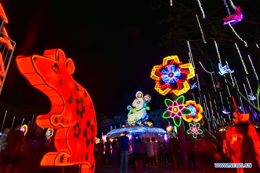 MALAYSIA-JENJAROM-CHINESE NEW YEAR-LANTERN FESTIVAL