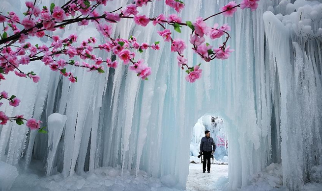 Scenery of frozen waterfall in China's Hebei