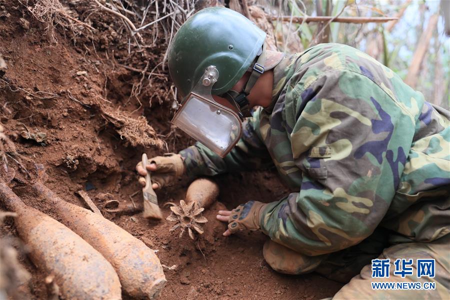 （圖文互動）（1）和平年代,，離死神最近的人——南部戰(zhàn)區(qū)陸軍云南掃雷大隊邊境掃雷排爆記事