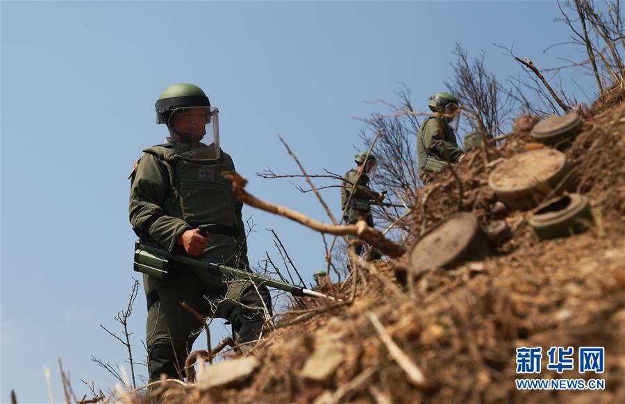 （圖文互動）（2）和平年代,，離死神最近的人——南部戰(zhàn)區(qū)陸軍云南掃雷大隊邊境掃雷排爆記事