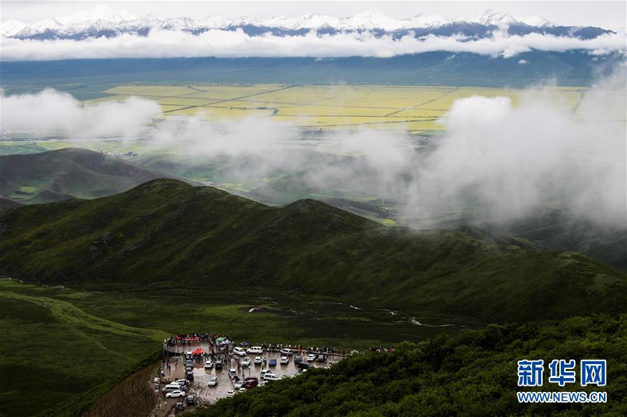 （兩會(huì)前夕看落實(shí)·圖文互動(dòng)）（3）以“一優(yōu)兩高”戰(zhàn)略描繪三江源壯美畫(huà)卷——青海落實(shí)習(xí)近平總書(shū)記全國(guó)兩會(huì)重要講話(huà)精神紀(jì)實(shí)