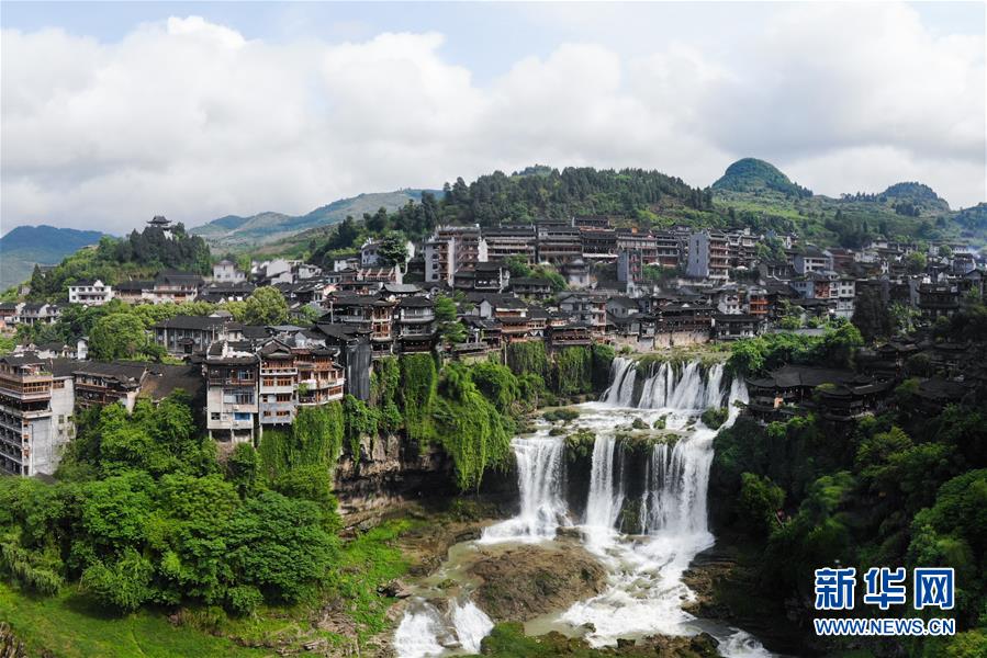 （圖文互動）（1）美了鄉(xiāng)村 富了山民——湖南崛起一批文旅特色小鎮(zhèn)