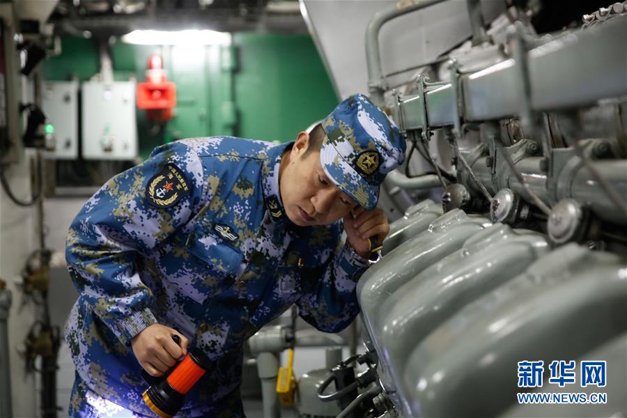 （圖文互動）（3）一份勇敢者的事業(yè)——海軍畢昇艦投身新武器裝備試驗記事