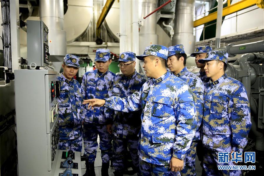 （圖文互動）（4）一份勇敢者的事業(yè)——海軍畢昇艦投身新武器裝備試驗記事