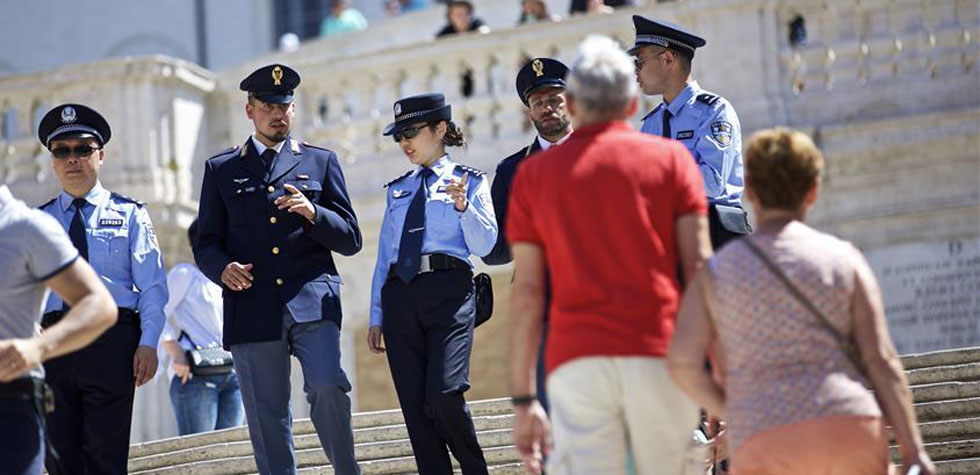 中國意大利兩國警方在意開展警務聯合巡邏